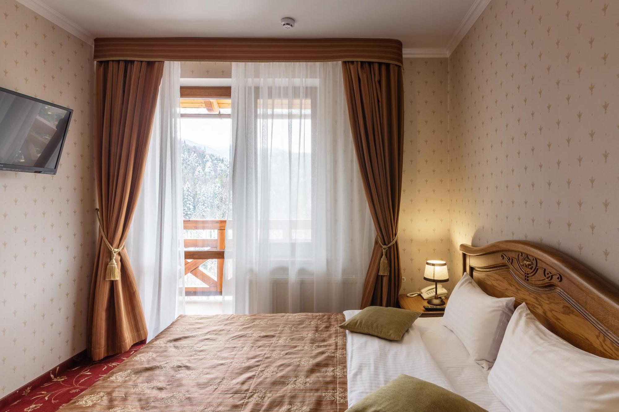 Ведмежа Гора Family Resort & Spa Jaremtsche Zimmer foto